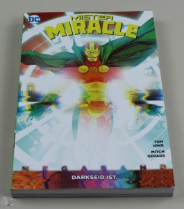 Mister Miracle Megaband 